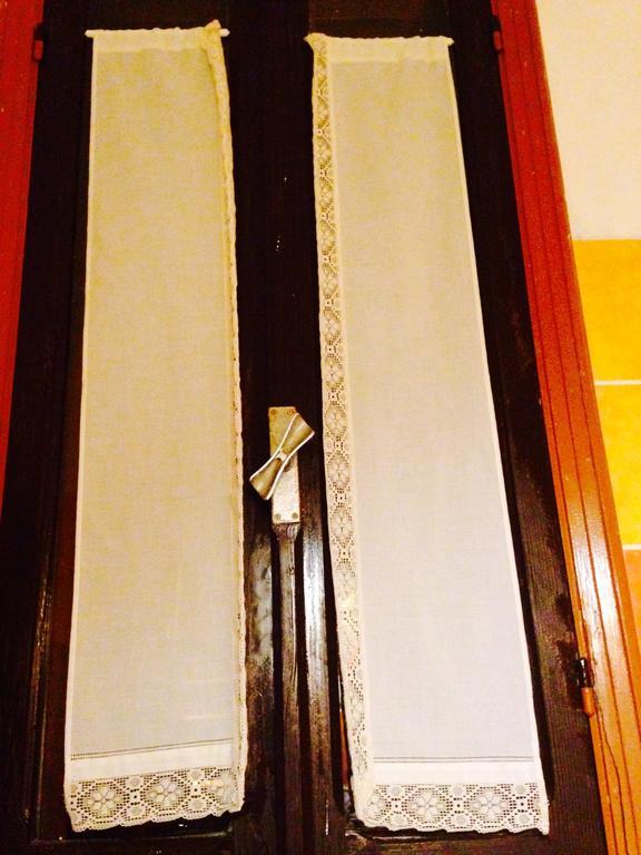 B&B Casacori オロゼーイ エクステリア 写真