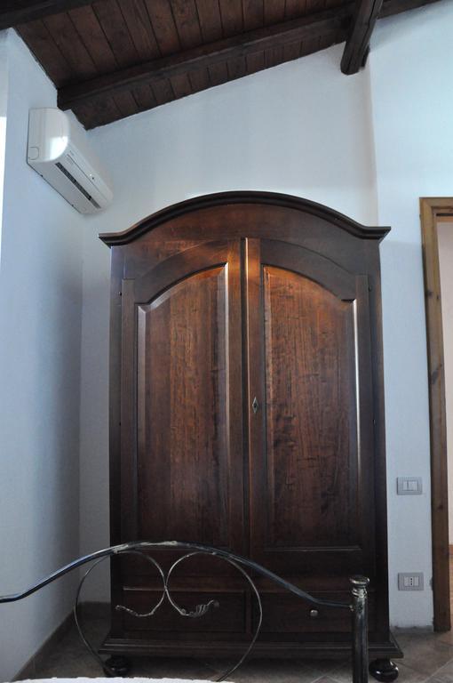 B&B Casacori オロゼーイ エクステリア 写真
